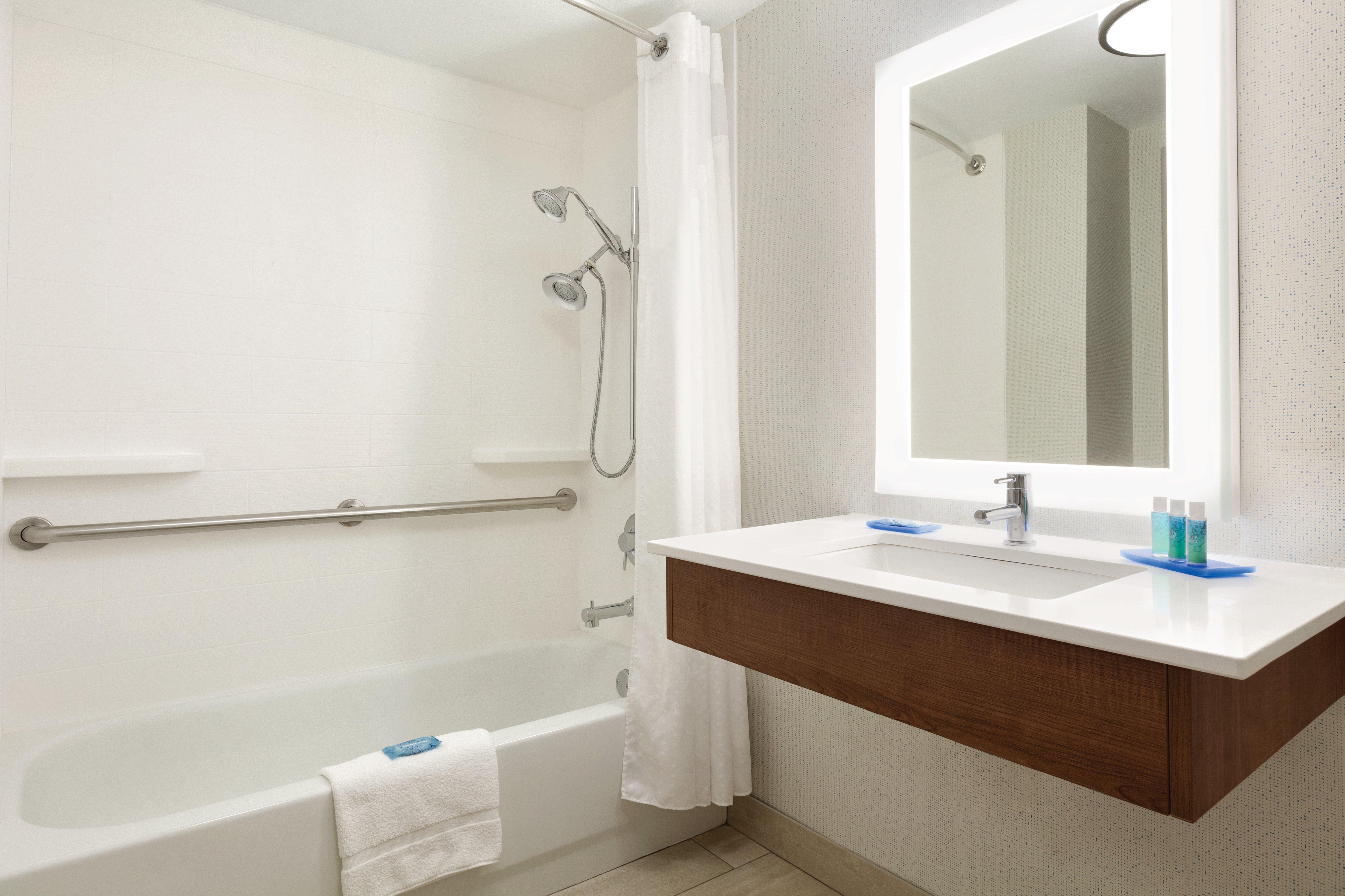 Holiday Inn Express Hartford South - Rocky Hill By Ihg Exterior foto