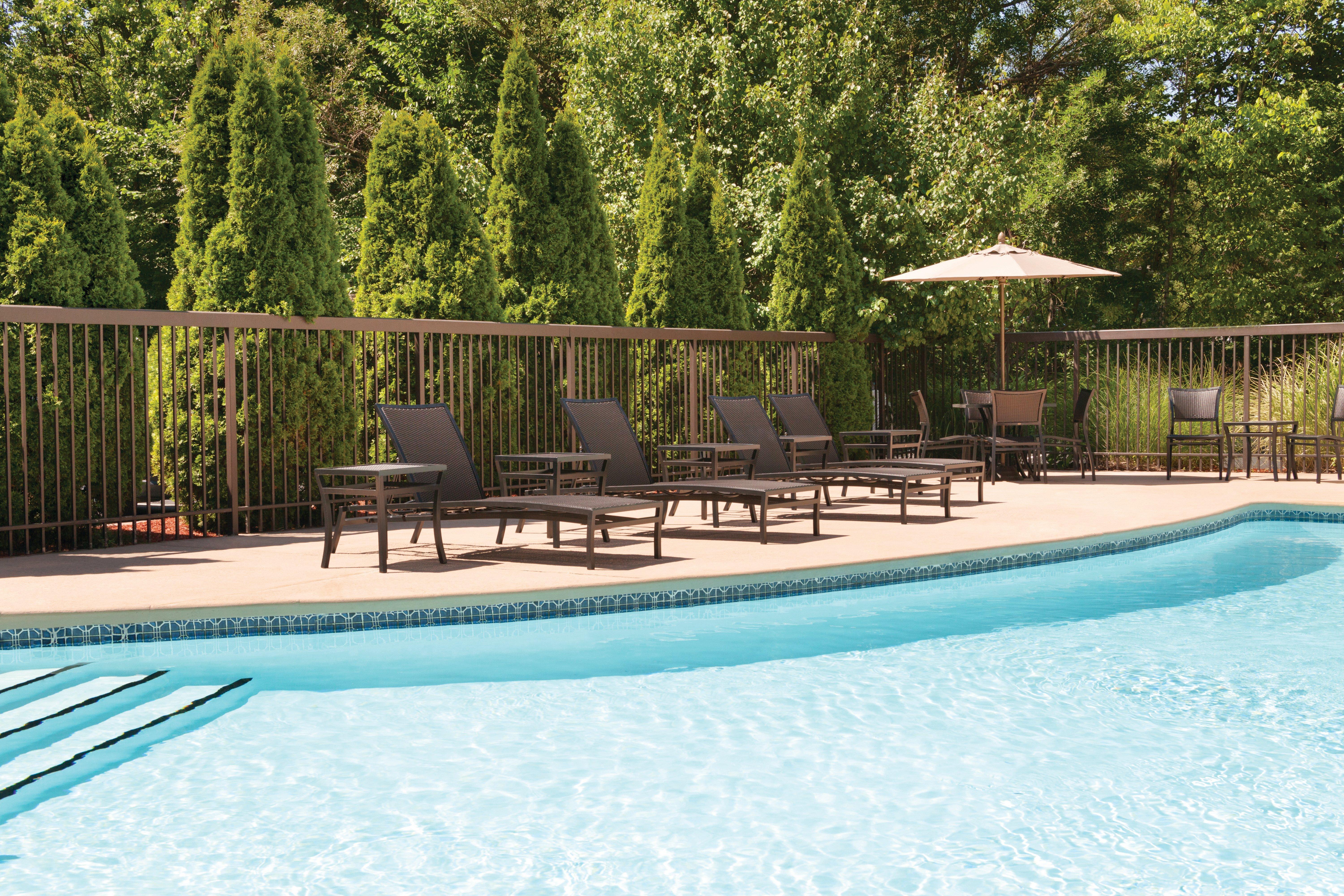 Holiday Inn Express Hartford South - Rocky Hill By Ihg Exterior foto