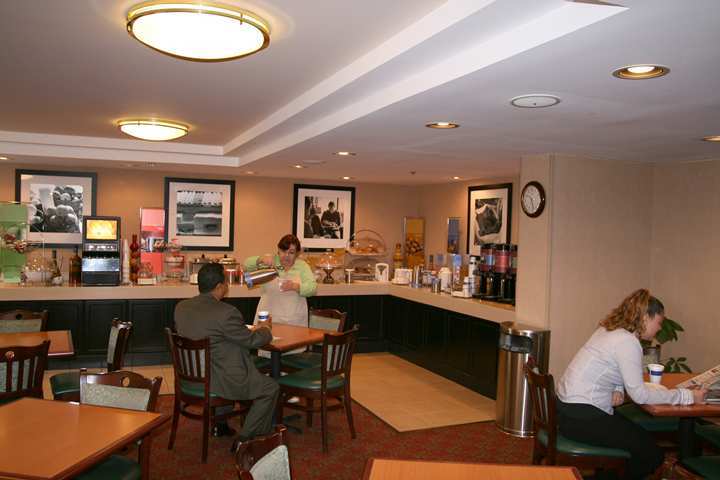 Holiday Inn Express Hartford South - Rocky Hill, An Ihg Hotel Restaurant foto