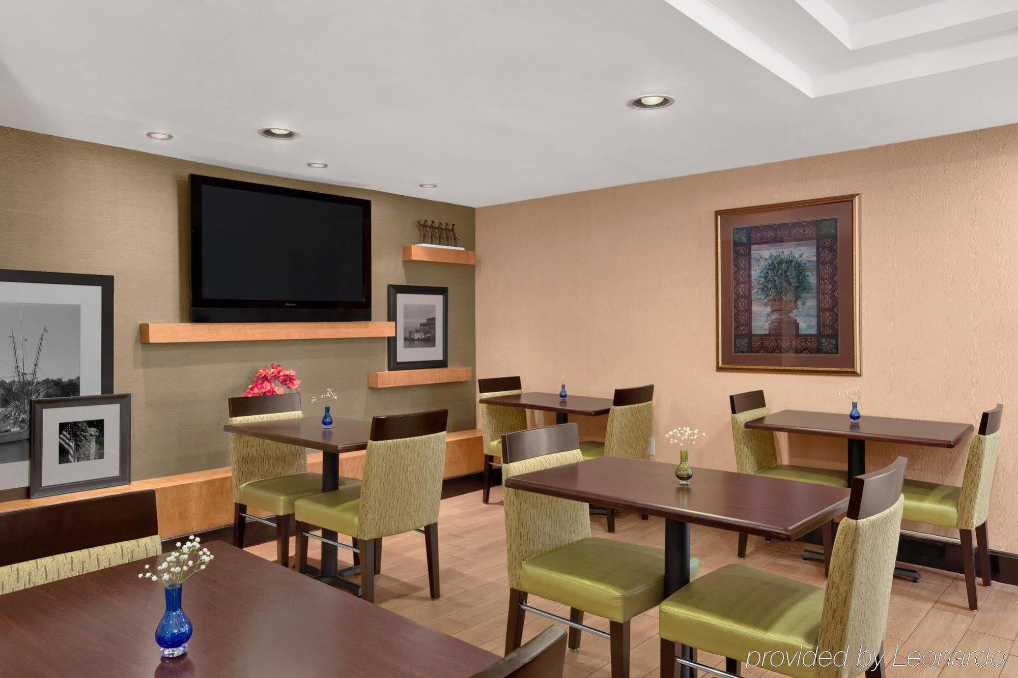 Holiday Inn Express Hartford South - Rocky Hill By Ihg Exterior foto