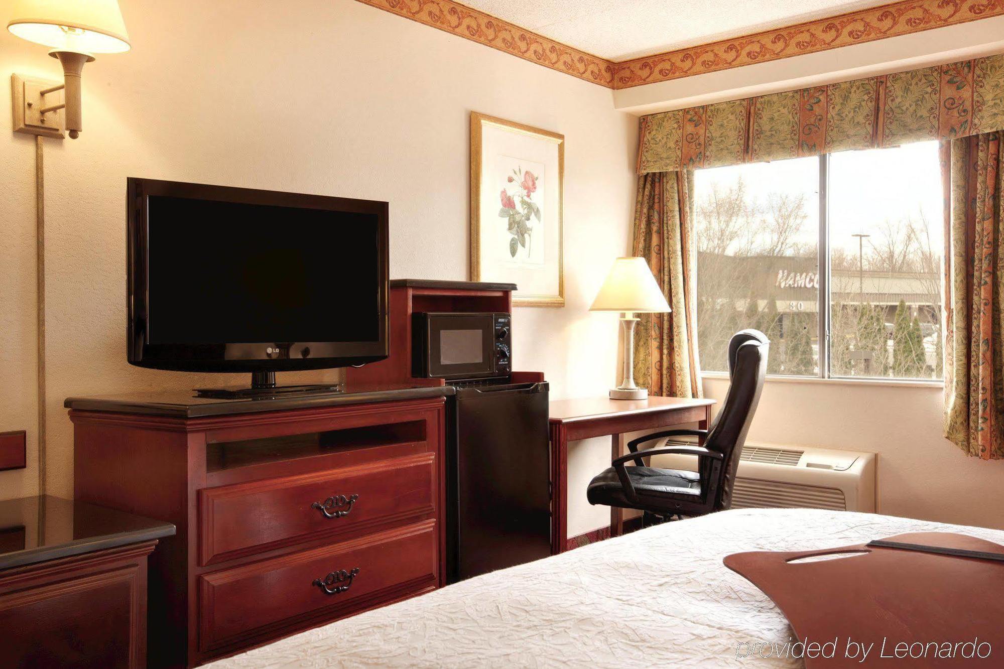 Holiday Inn Express Hartford South - Rocky Hill By Ihg Exterior foto
