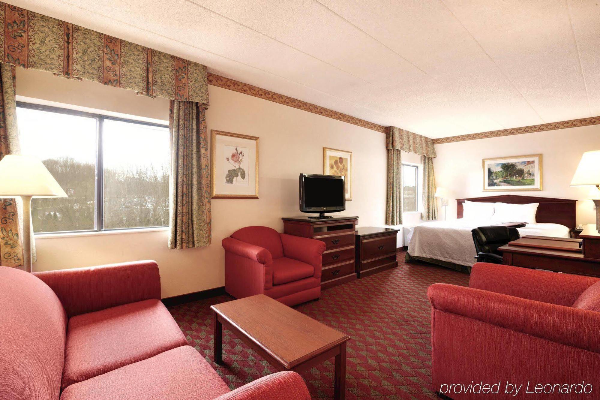 Holiday Inn Express Hartford South - Rocky Hill By Ihg Exterior foto